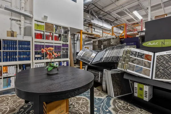 Paul's Carpet & Floor showroom